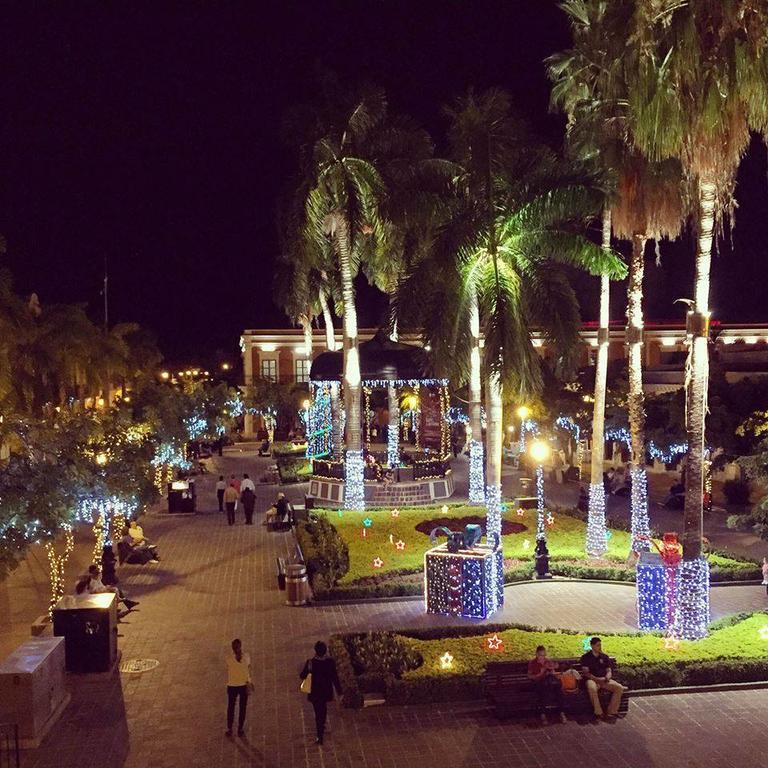 Hotel Machado 马萨特兰 外观 照片