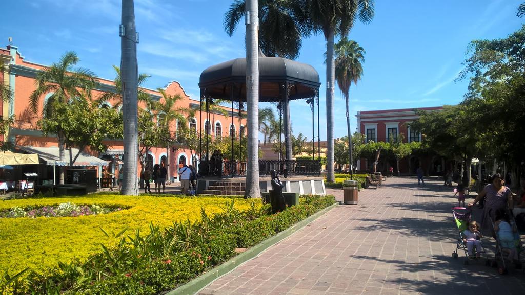 Hotel Machado 马萨特兰 外观 照片